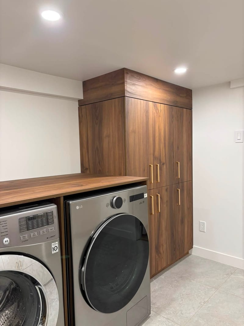 La Pratique — Laundry room